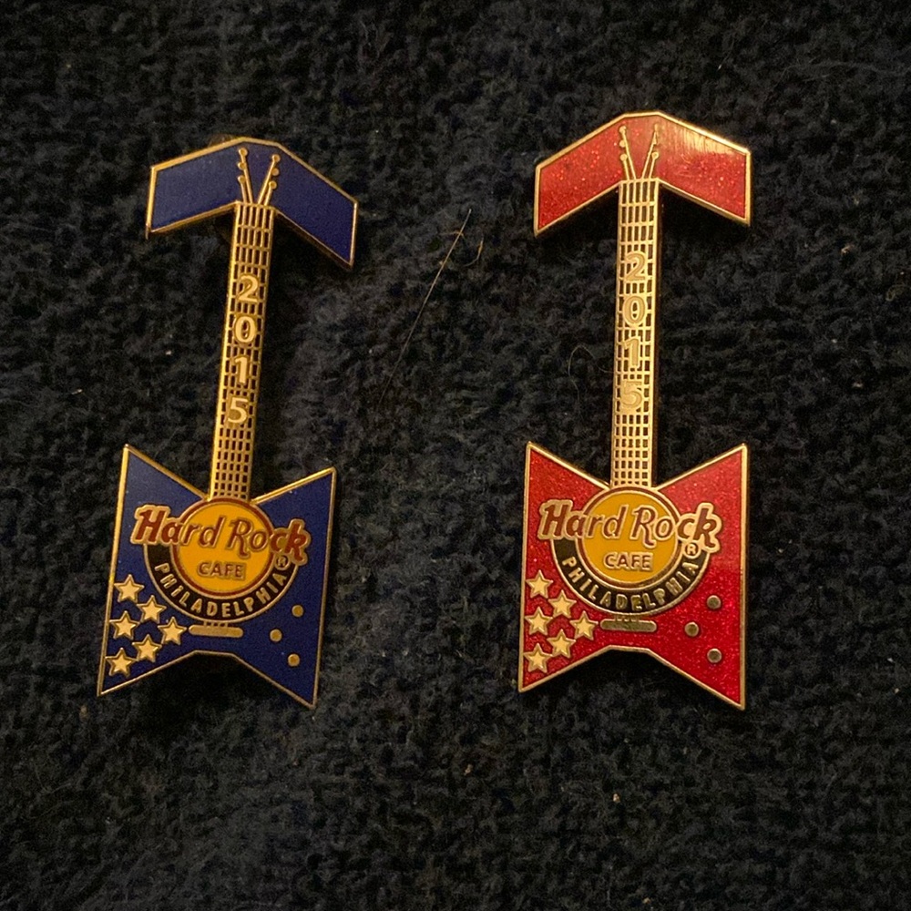 2 Philadelphia pins